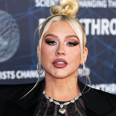 Christina Aguilera, 42, looks incredible in daring see .